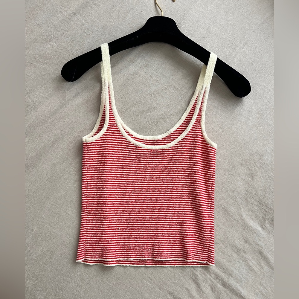 Auth Chanel 23C P74168 CC Logo Red White Tank Top - Sz. 36 - Picture 2 of 8